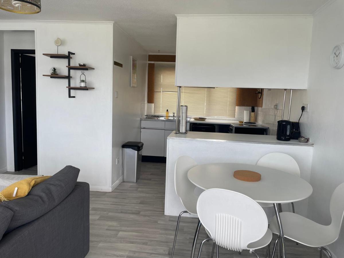 Romney Sands Holiday Apartment New Romney Esterno foto